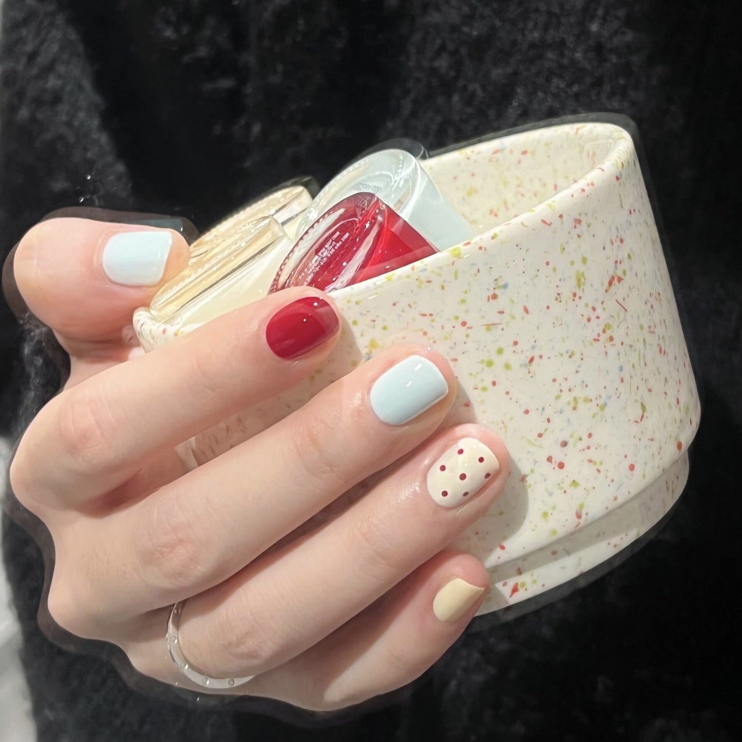 2ffb1136-b759-4112-8713-743f749a5572