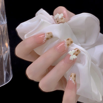 Minimalist French Wearable Nails New Versatile Daily Gradient Pure Desire Style Nail Art Brightening Handmade Detachable Nail Tips