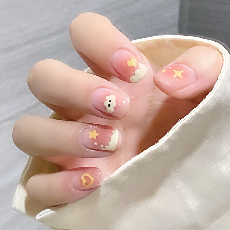 Minimalist French Wearable Nails New Versatile Daily Gradient Pure Desire Style Nail Art Brightening Handmade Detachable Nail Tips